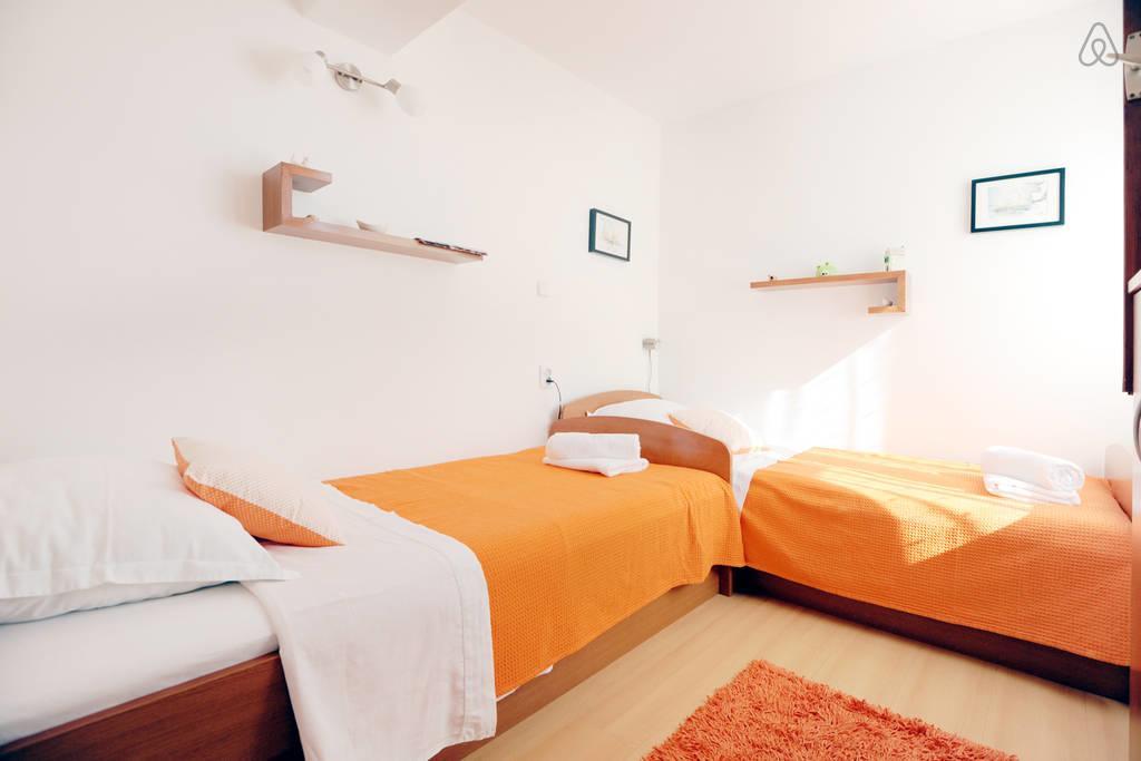 Appartamento Apartman Klarin - Old Stone House Jezera Esterno foto